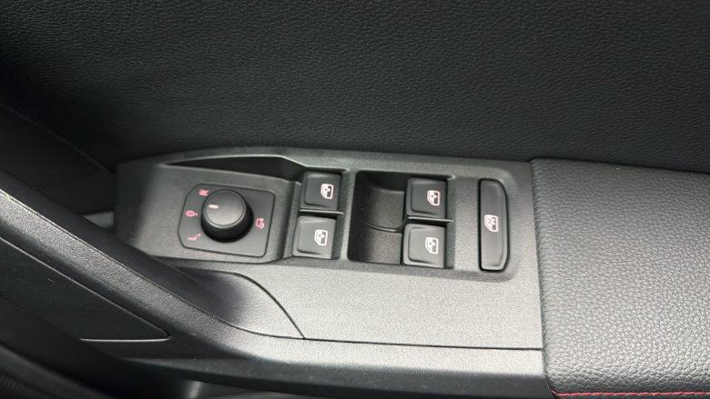 SEAT Arona 1.0 TSI 115 FR Sport 5dr Petrol Hatchback